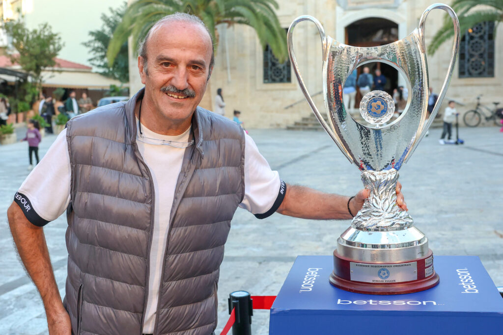 Το τρόπαιο του Κυπέλλου Ελλάδας Betsson ταξίδεψε στην Κρήτη! 3 3